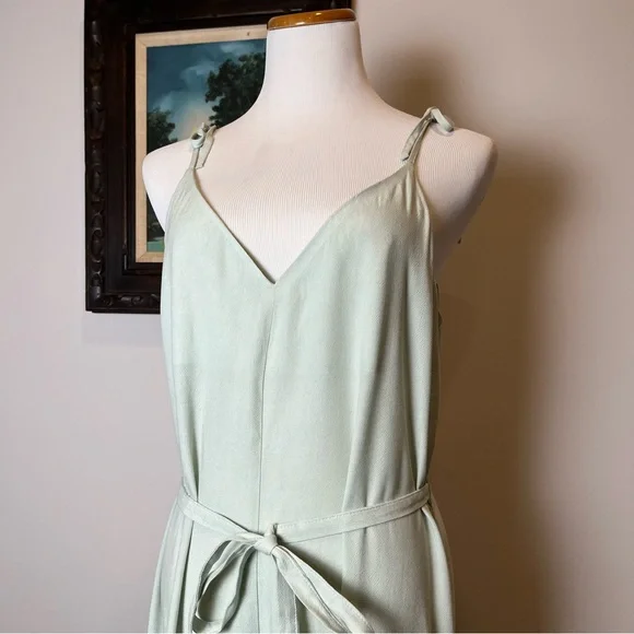 NWT H&M Woven Jumpsuit - Picture 1 of 9